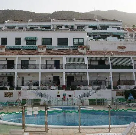 Cozy Cristianos Apartment *